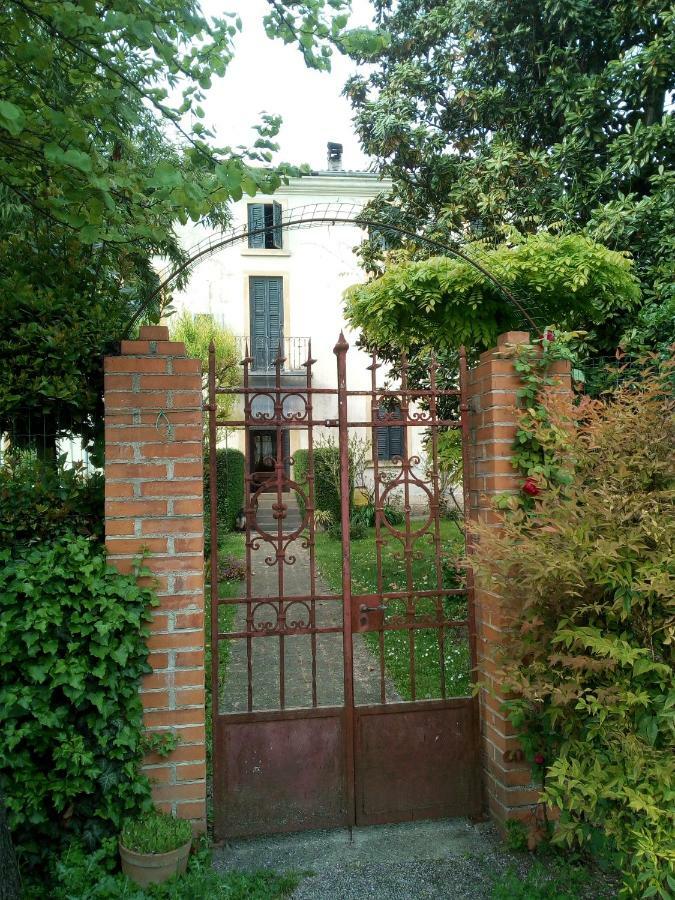 B&B Da Miriam Кастельнуово-дель-Гарда Экстерьер фото